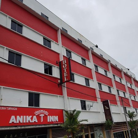 Anika Inn - Kluang Keluang Exterior foto