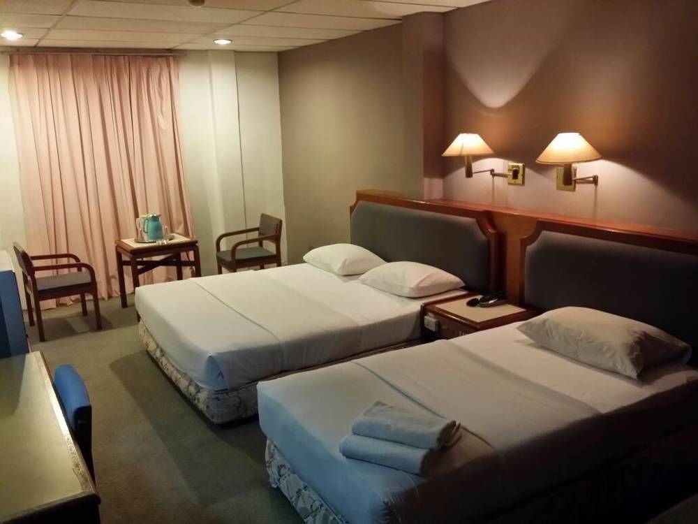 Anika Inn - Kluang Keluang Exterior foto