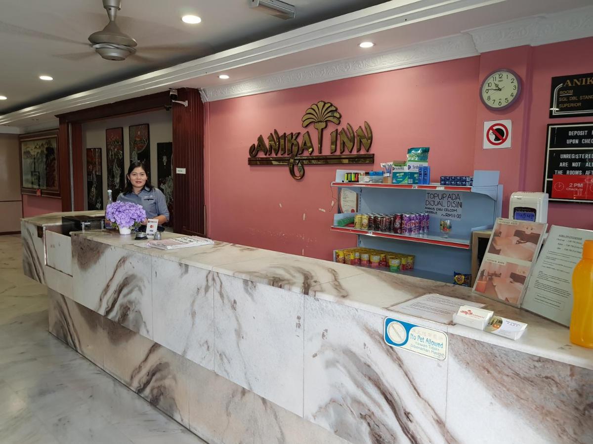 Anika Inn - Kluang Keluang Exterior foto